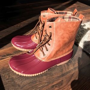 Brown & Burgundy Duck Boots